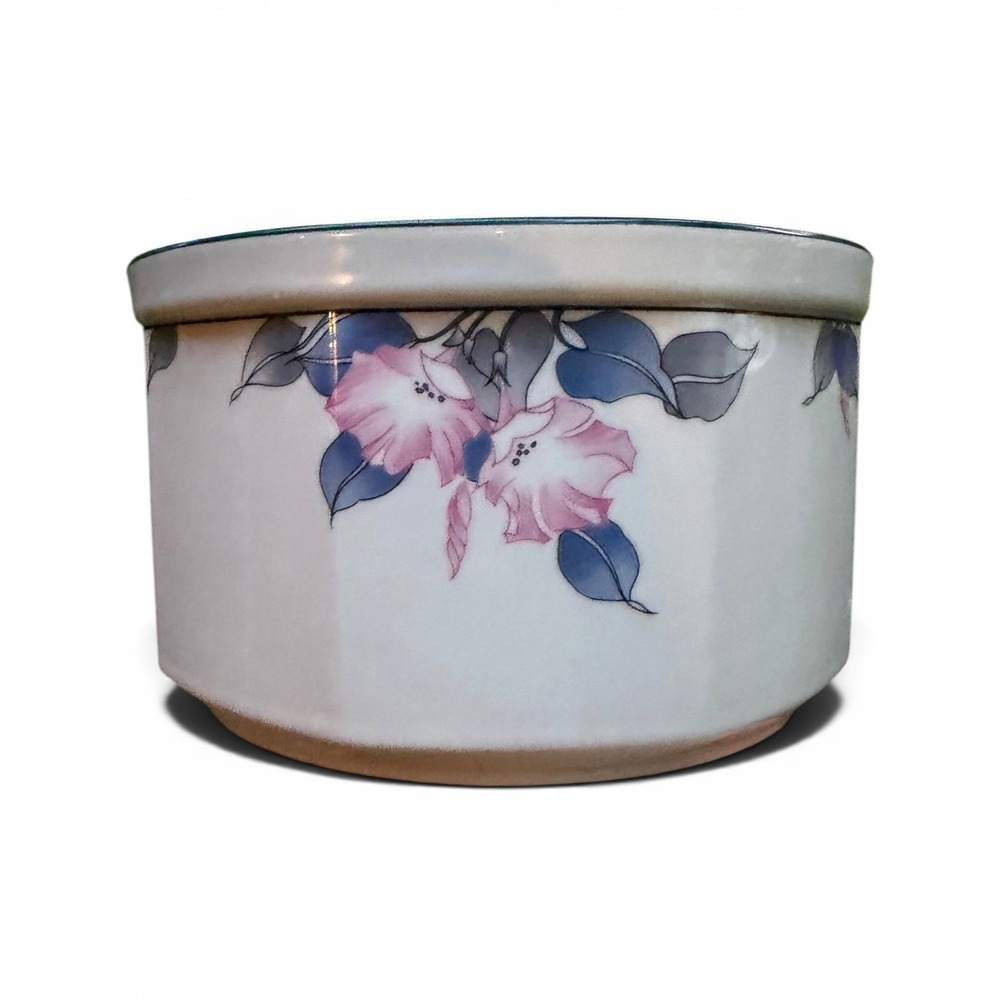 Vintage Royal Doulton 6 inch Large Souffle Bowl Floral Design 1989-1996